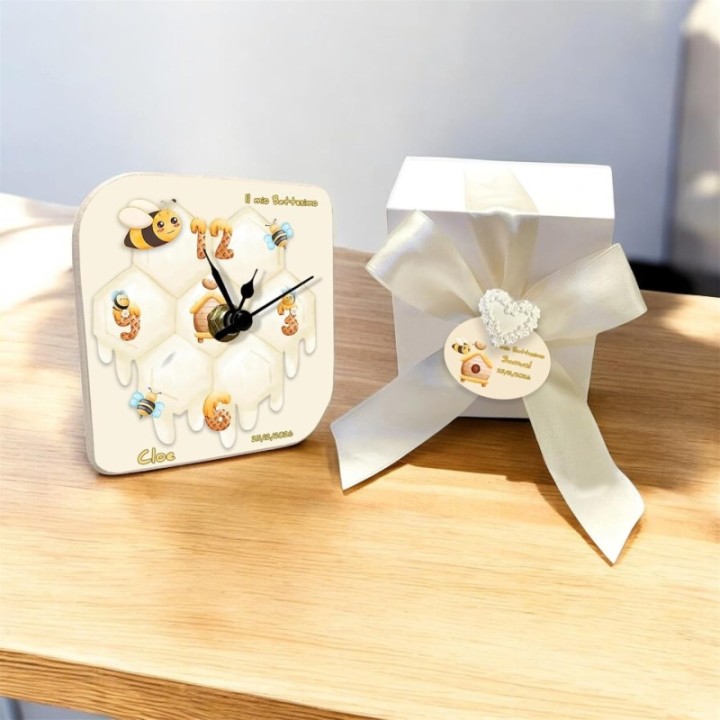 Bomboniera Battesimo o Compleanno Bambino con Orologio Personalizzato Tema Ape – Un Dolce Ricordo con Nome e Data, Confezione