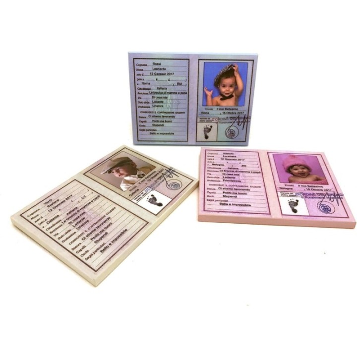 BOMBONIERE BATTESIMO FEMMINA CARTA D'IDENTITA' IN LEGNO CM. 10x7,5 CON MAGNETE O PIEDINO COL. ROSA